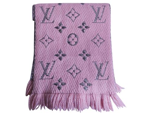 logomania shine scarf uk